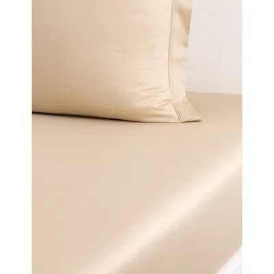 Yves Delorme Une Triomphe Double Organic Cotton-sateen Fitted Sheet 135cm X 190cm In Dune