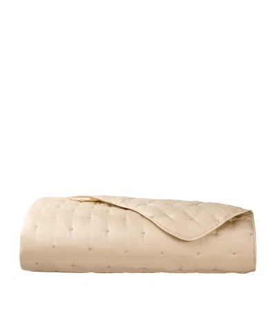 Yves Delorme Triomphe Dune Bedcover In Beige