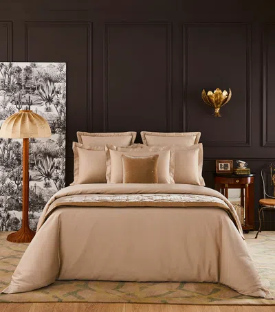 Yves Delorme Triomphe Dune Double Duvet Cover In Beige