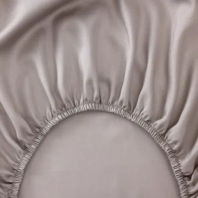 Yves Delorme Triomphe Fitted Sheet, Queen In Neutral