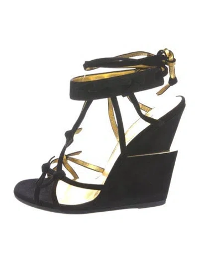 Pre-owned Yves Saint Laurent Rive Gauche Suede Cutout Accent Sandals In Black