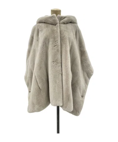 Yves Salomon Hooded Cloak In Neutral