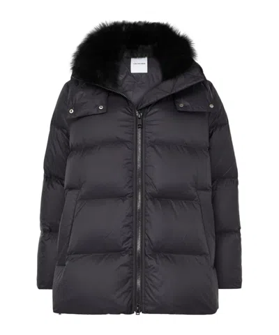 Yves Salomon Hooded Puffer Jacket With A Fox Fur Collar In Black
