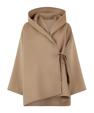 Yves Salomon Short Hooded Coat In Brown