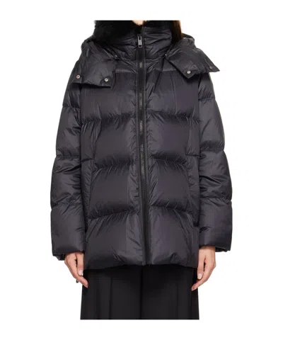 Yves Salomon Quilted Long-sleeved Down Jacket In Black