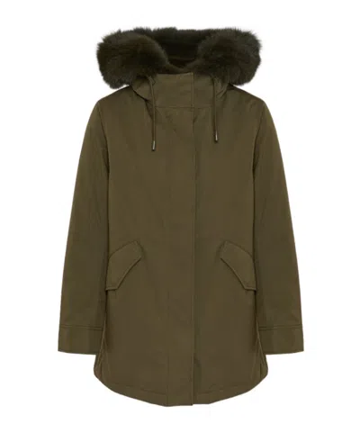 Yves Salomon Short Iconic Parka In Waterproof Cotton Blend With Fox And Rabbit Fur In Green