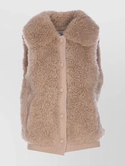YVES SALOMON SLEEVELESS SHEARLING VEST FEATURING POCKETS