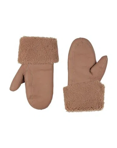 Yves Salomon Woman Gloves Camel Size Onesize Lambskin, Shearling In Beige