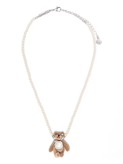 Yvmin Teddy-bear Pearl Necklace In Neutral
