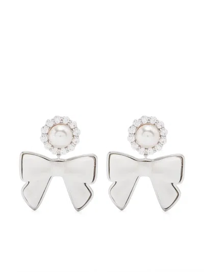 Yvmin X Shushu/tong Drop Bow Earrings In White