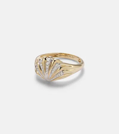 Yvonne Léon Baby Chevalière 9kt Ring With Diamonds In Gold