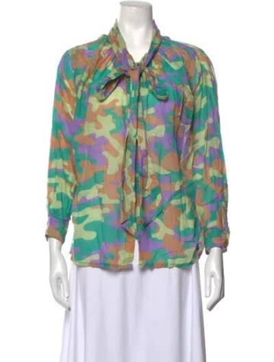 Pre-owned Yvonne S Camouflage Print Tie Neck Blouse In Green