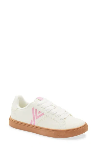 Yy Nation Stratus Cactus Sneaker In White