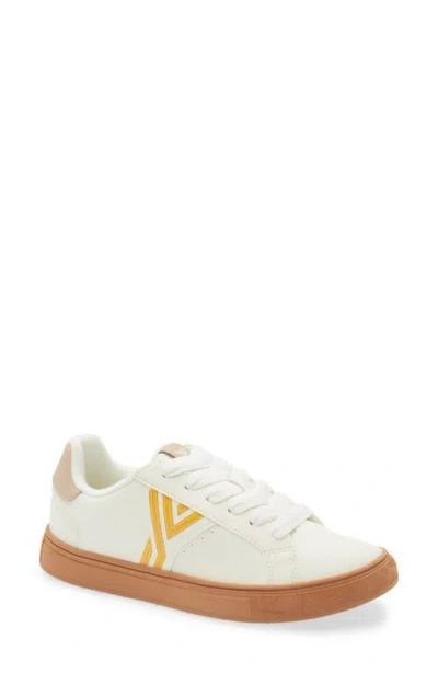 Yy Nation Stratus Cactus Sneaker In White/daylily/almond