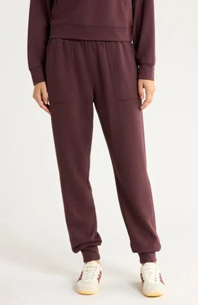 Z By Zella Cozy Scuba Fleece Joggers In Burgundy