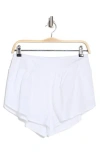 Z By Zella Elevate Pull-on Shorts In White