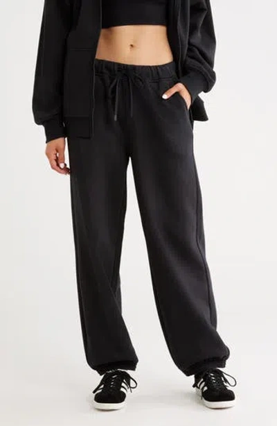 Z By Zella Feather Fleece Relaxed Joggers In Black