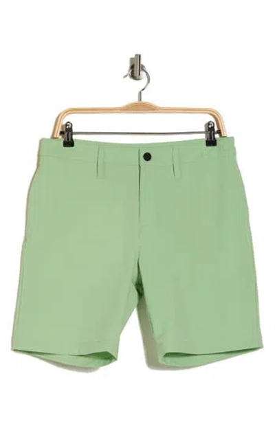 Z By Zella Hybrid 8" Golf Shorts In Green Quiet