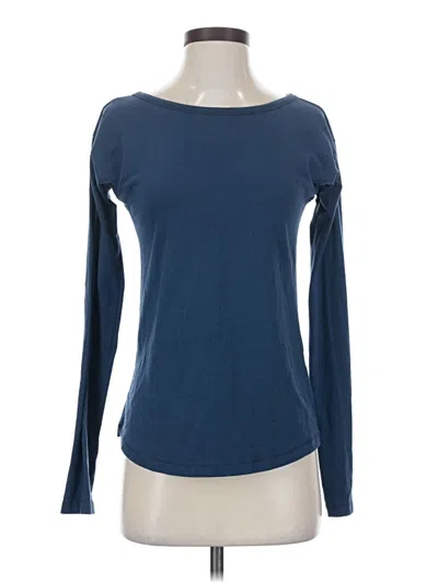 Pre-owned Z By Zella Long Sleeve T-shirt In Blue