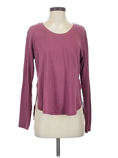 Pre-owned Z By Zella Long Sleeve T-shirt In Burgundy