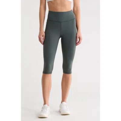 Z By Zella Perform High Waist 2.0 Capri Leggings In Green