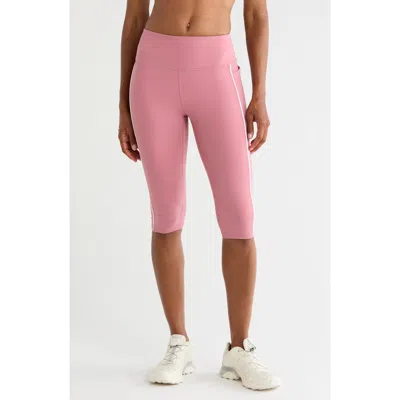 Z By Zella Perform High Waist Piped Capri Leggings In Purple Mesa
