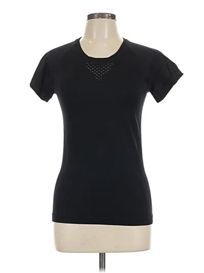 Pre-owned Z By Zella Short Sleeve T-shirt In Black