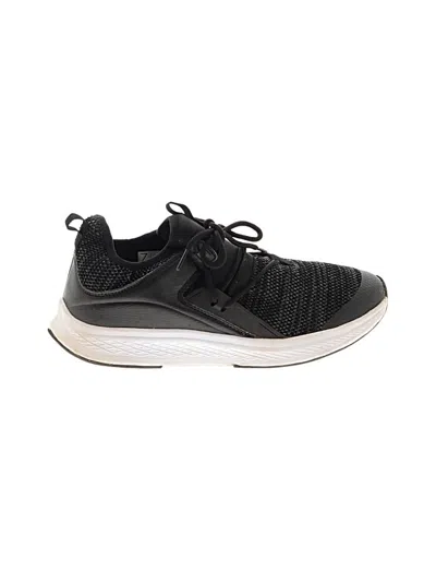 Pre-owned Z By Zella Sneakers In Black