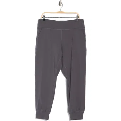 Z By Zella Steady 7/8 Pocket Joggers In Grey Forged