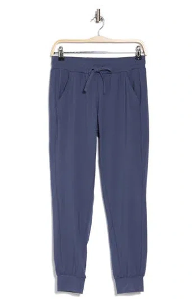 Z By Zella Tranquility Joggers In Blue Indigo
