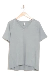 Z By Zella Vintage Wash Relaxed V-neck Tee In Grey Thunder