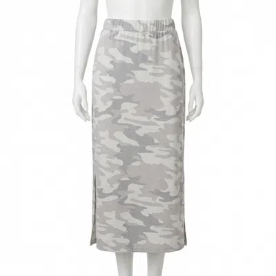 Z Supply Ava Skirt In White/grey Camo