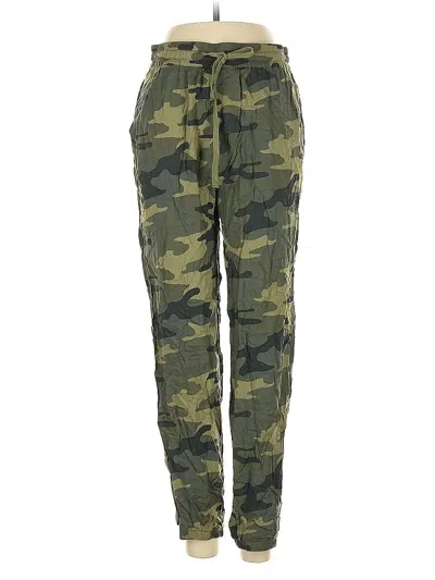Pre-owned Z Supply Cargo Pants In Green