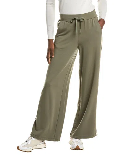 Z Supply Layover Track Pant In Green