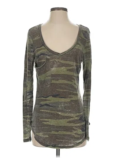 Pre-owned Z Supply Long Sleeve T-shirt In Green