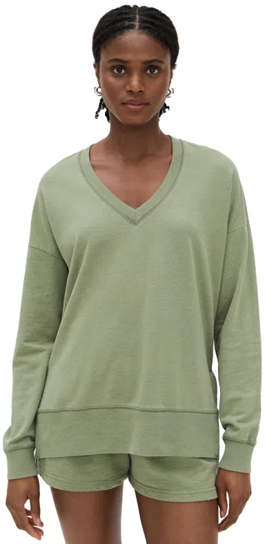 Z Supply V Neck Weekender Sweatshirt Avocado In Green