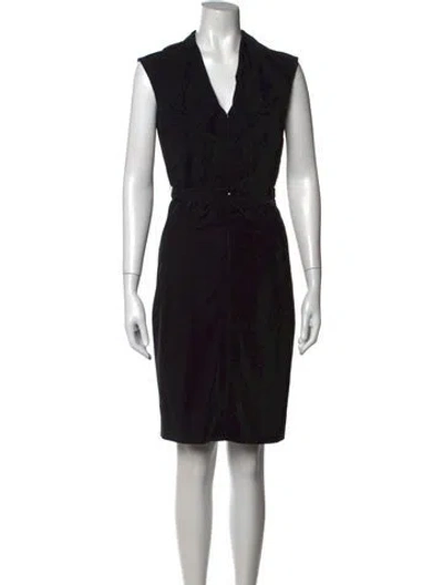 Pre-owned Zac Posen V-neck Knee-length Dress In Black