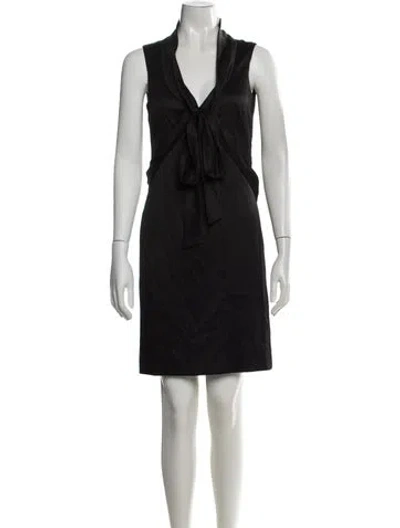 Pre-owned Zac Posen V-neck Knee-length Dress In Black