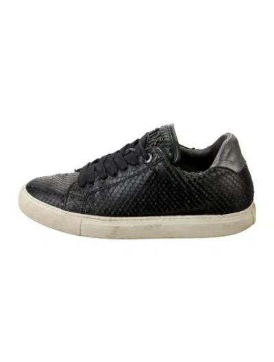 Pre-owned Zadig & Voltaire Embossed Leather Sneakers In Black