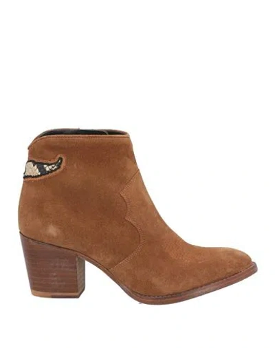 Zadig & Voltaire Woman Ankle Boots Camel Size 6 Leather In Beige