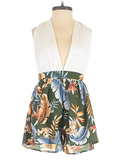 Pre-owned Zaful Romper In White