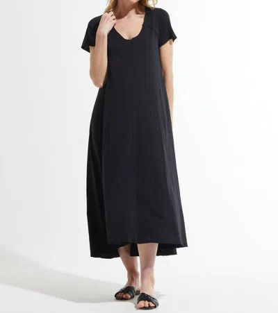 Zaket & Plover Maxi V-neck Dress In Black