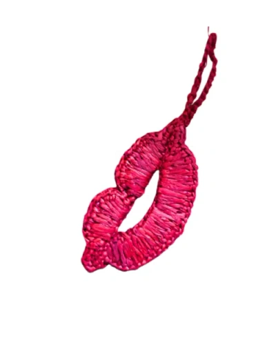 Zanatany Concepts Lips Keyring In Red