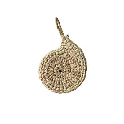 Zanatany Concepts Women's Gold Conch Raffia Keyring