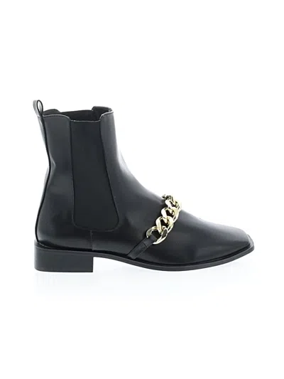 Pre-owned Zara Ankle Boots In Black