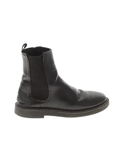 Pre-owned Zara Ankle Boots In Black