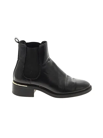 Pre-owned Zara Ankle Boots In Black