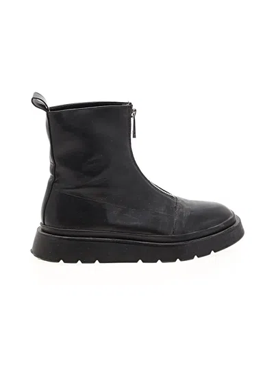 Pre-owned Zara Ankle Boots In Black