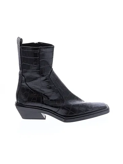 Pre-owned Zara Ankle Boots In Black