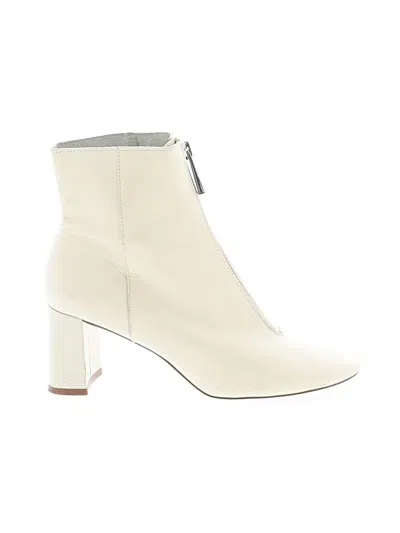 Pre-owned Zara Ankle Boots In Ivory